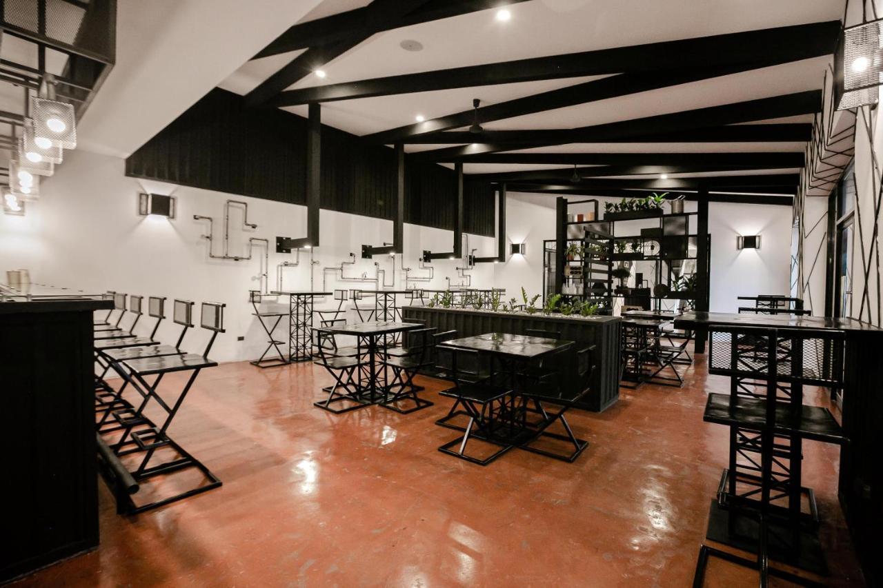 D' La Torre Hotel Managua Kültér fotó