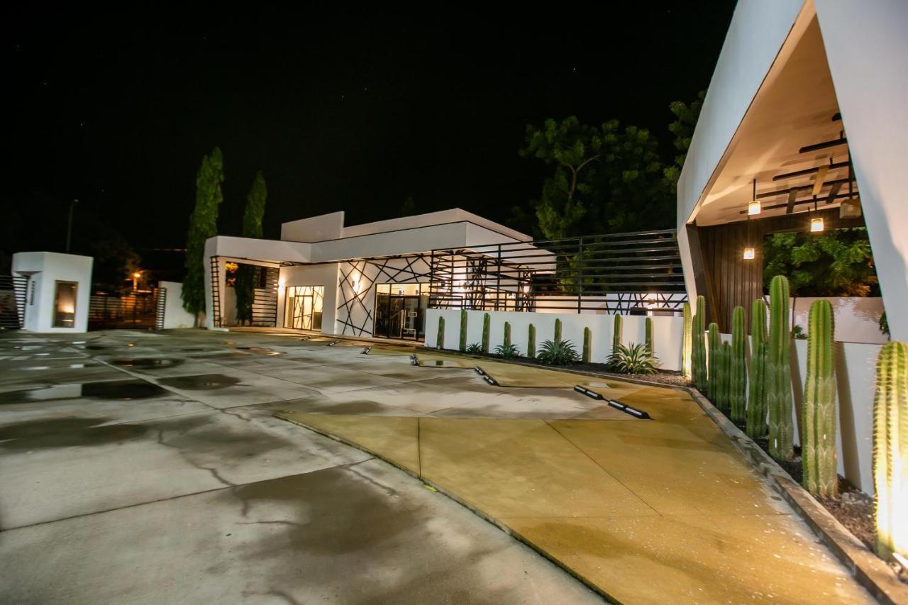 D' La Torre Hotel Managua Kültér fotó